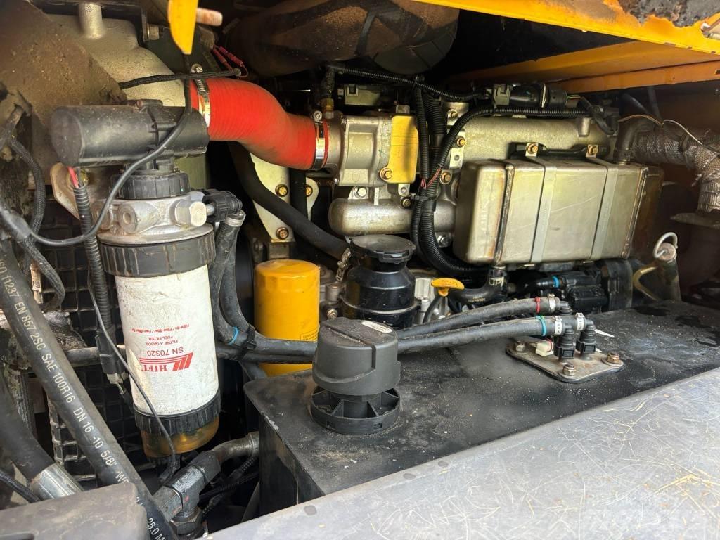 Mecalac TA 6s 鉸接式起吊車