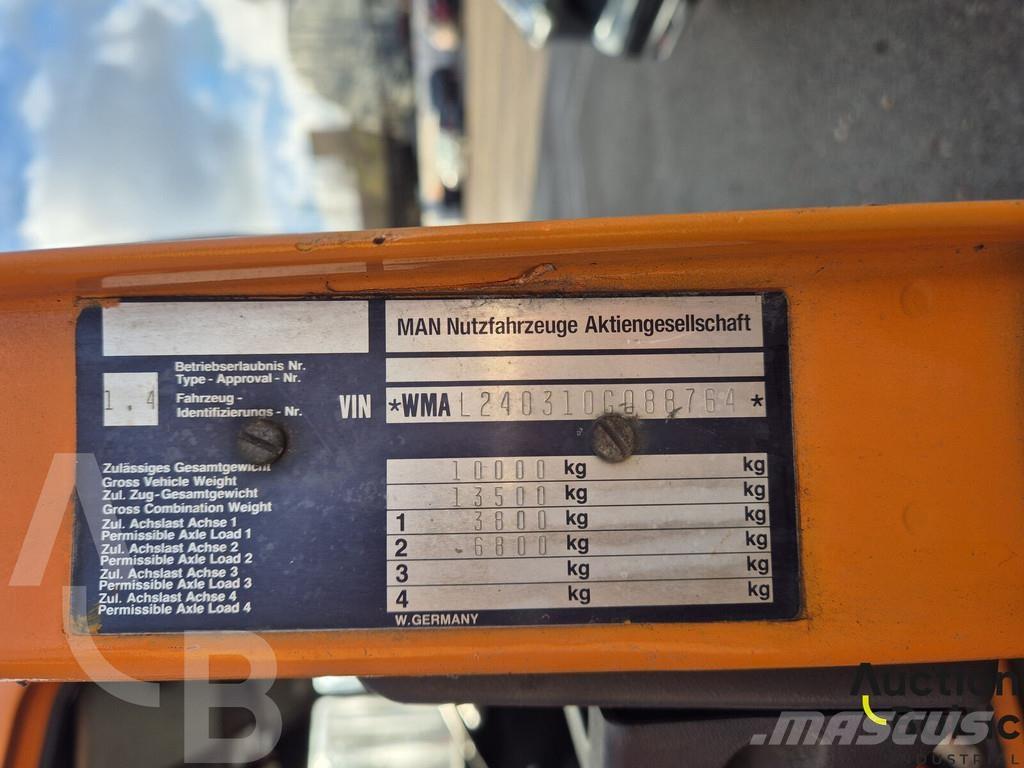 MAN 10.153 救援車