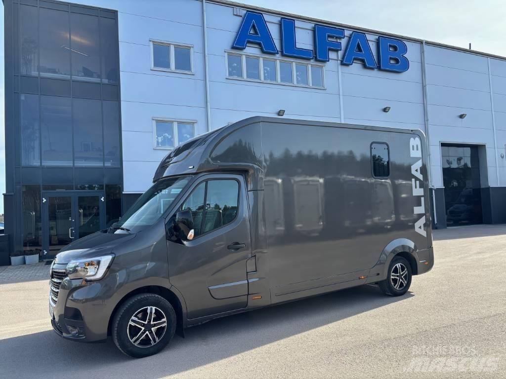 Renault Master 動物運輸貨卡車