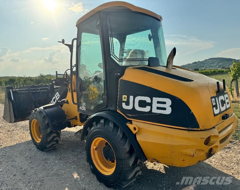 JCB 406 輪胎式裝載機