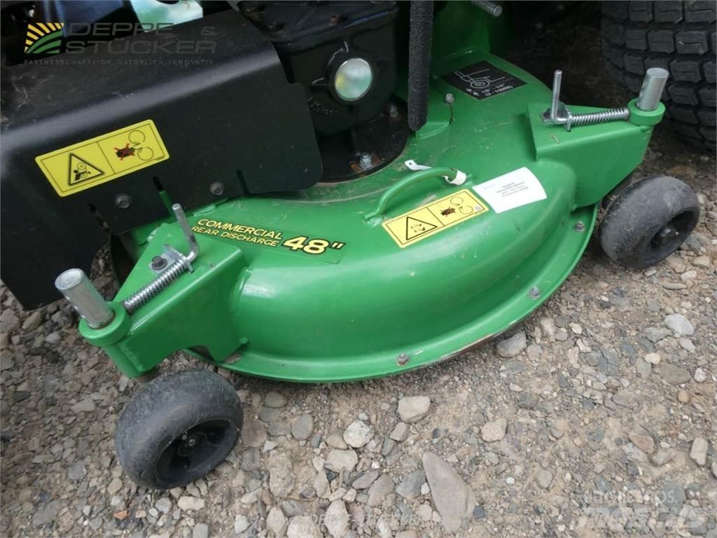 John Deere X950R 小型曳引機