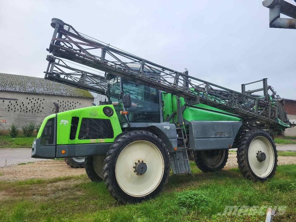 Tecnoma Laser 4240 自走式噴霧機