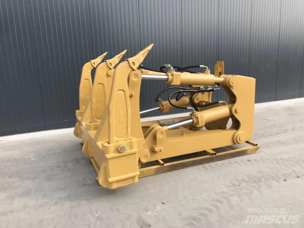 CAT D7 鬆土機