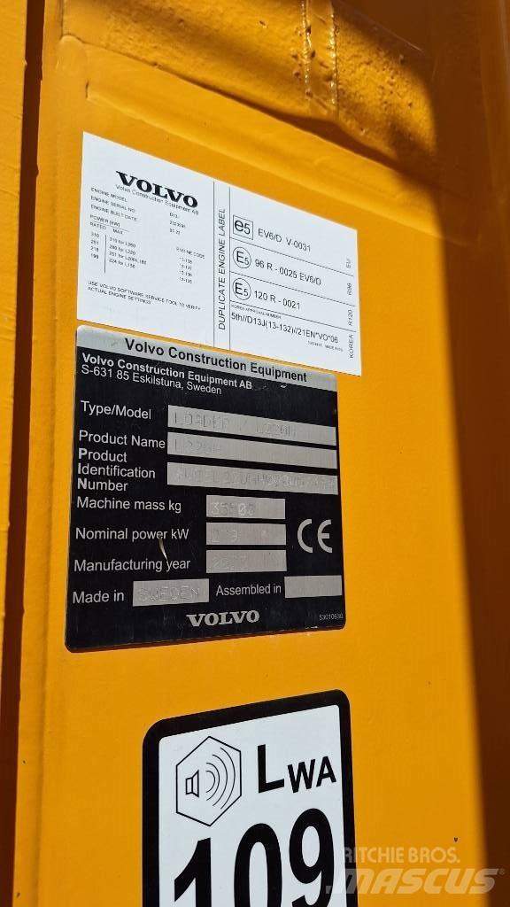 Volvo L 220 H 輪胎式裝載機