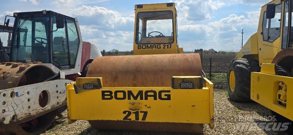 Bomag BW 217 D 單輪滾壓機