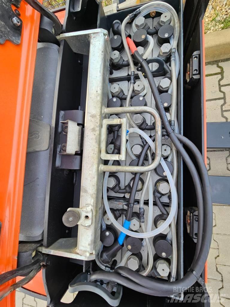 BT LPE200 平台型低架升降機