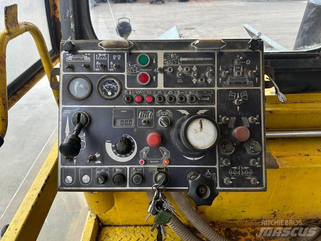 Demag DF 140 C 瀝青攤舖機/鋪路機