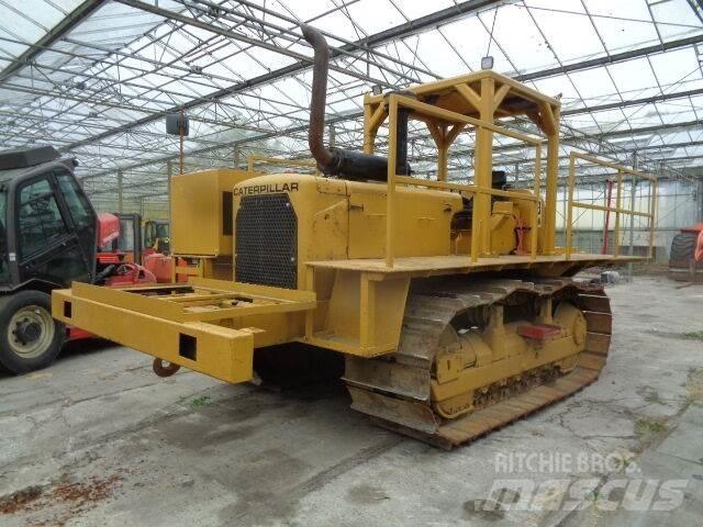 CAT D6C 曳引機