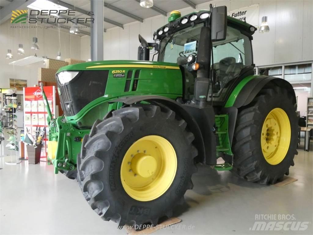 John Deere 6250R 曳引機