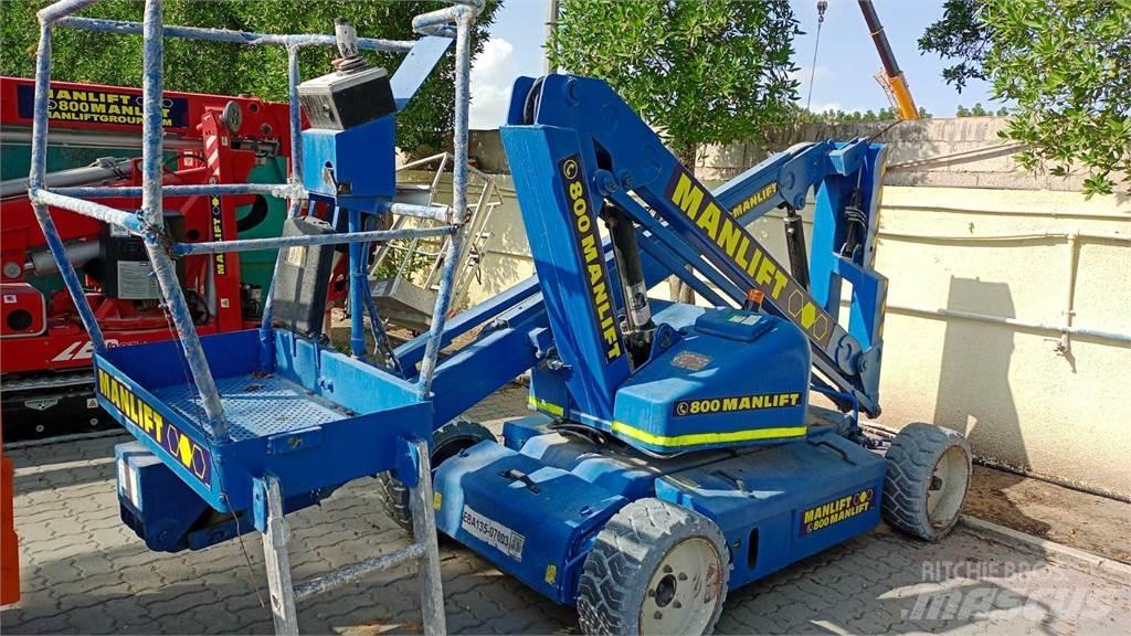 UpRight AB38 曲臂高空作業車