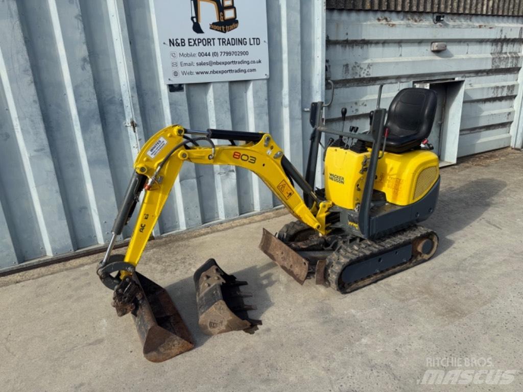 Wacker Neuson 803 小型挖土機/掘鑿機<7t(小型挖掘機)