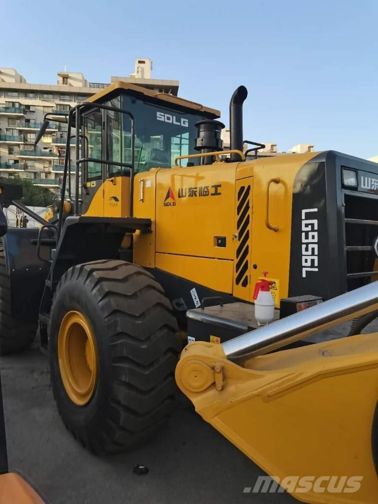 SDLG LG956L 輪胎式裝載機