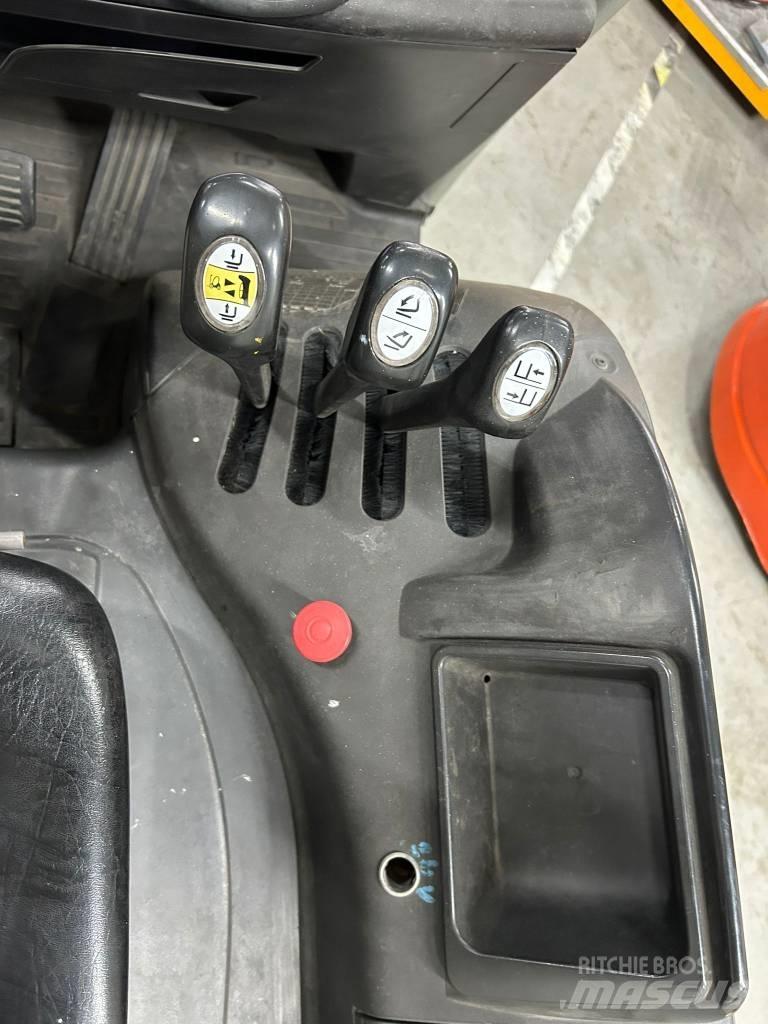 Still RX20-16P 電動堆高機