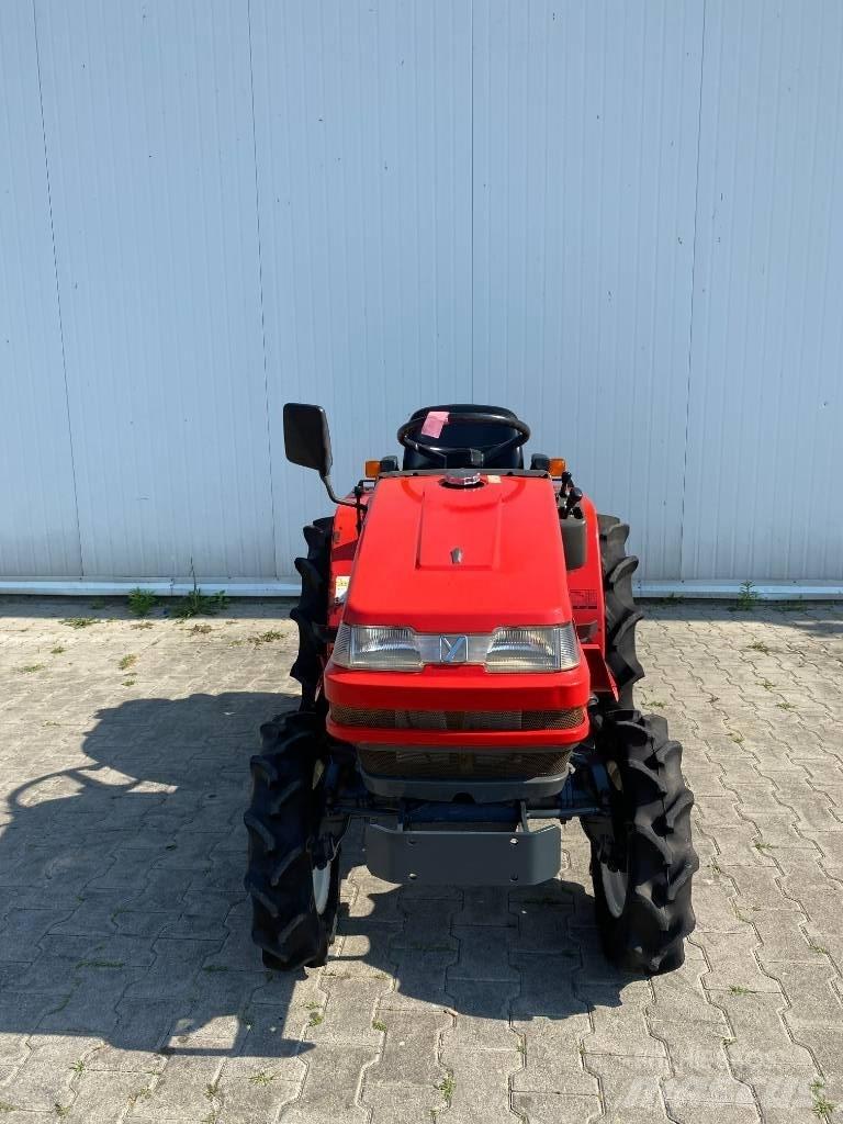 Yanmar Ke4 小型曳引機