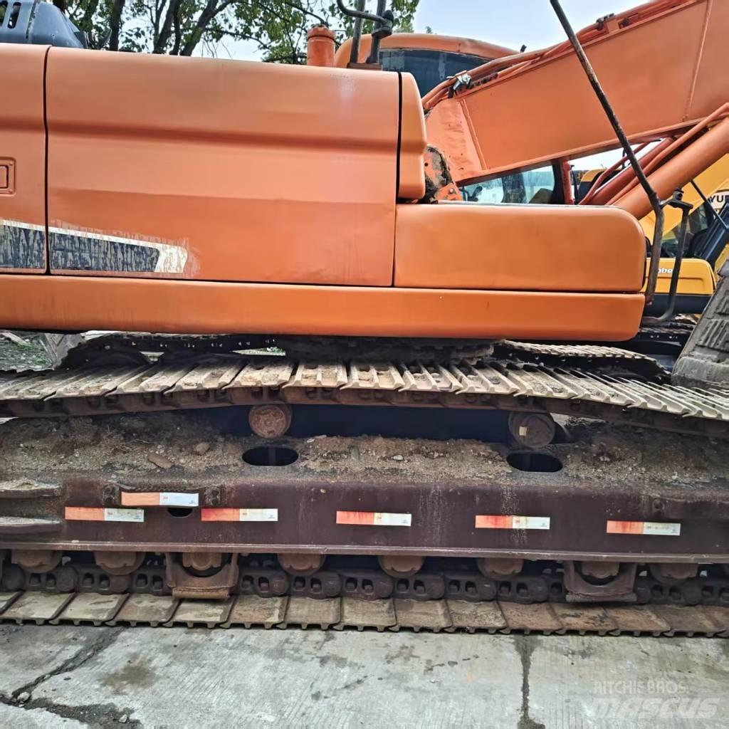 Doosan DX 300 LC 履帶式 挖土機/掘鑿機/挖掘機