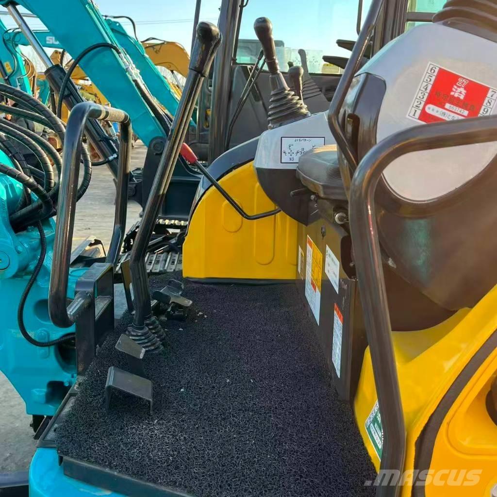 Kubota U 35 小型挖土機/掘鑿機<7t(小型挖掘機)