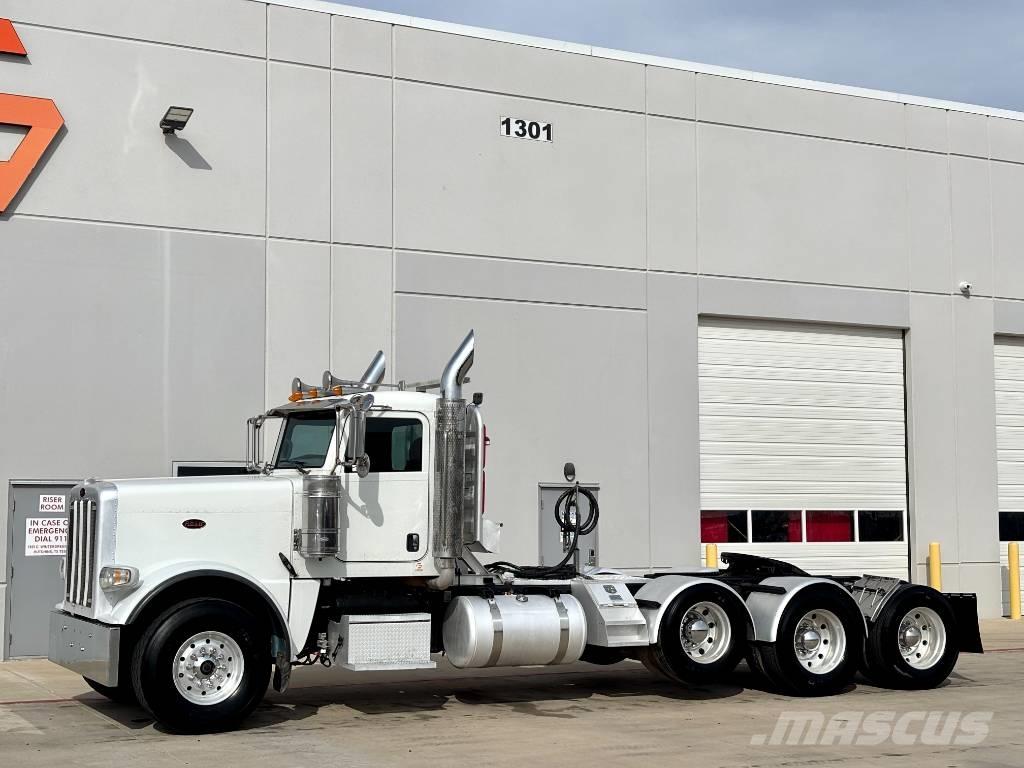 Peterbilt 388 曳引機組件