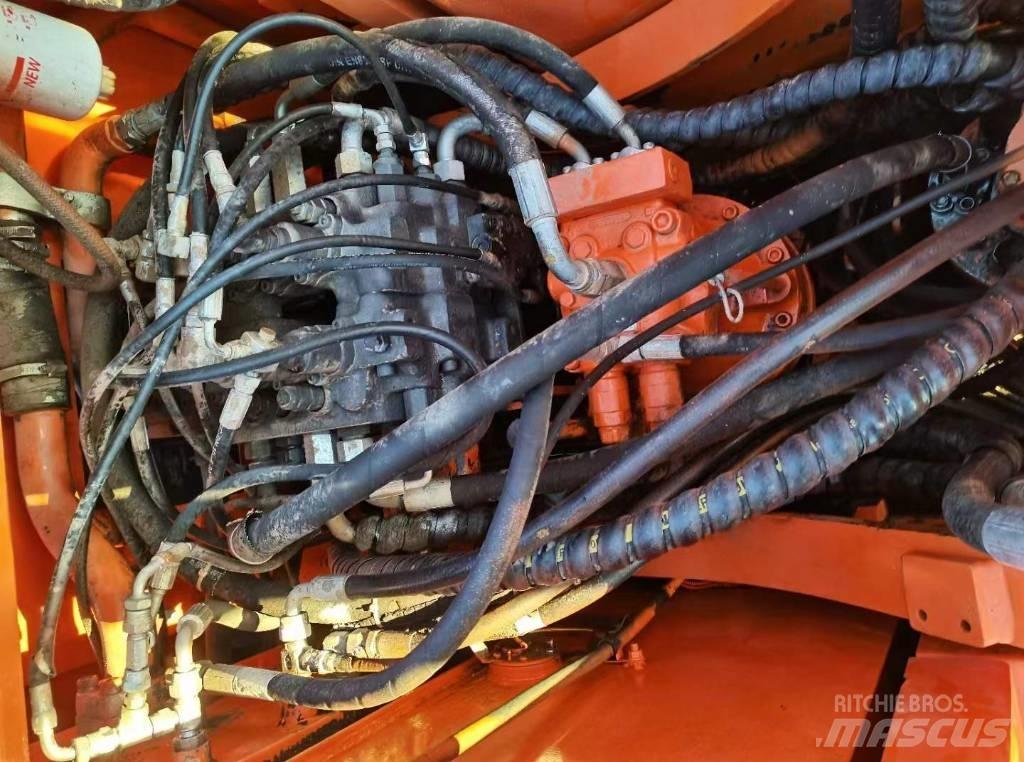 Doosan 150 W-7 旋轉式挖土機/掘鑿機/挖掘機
