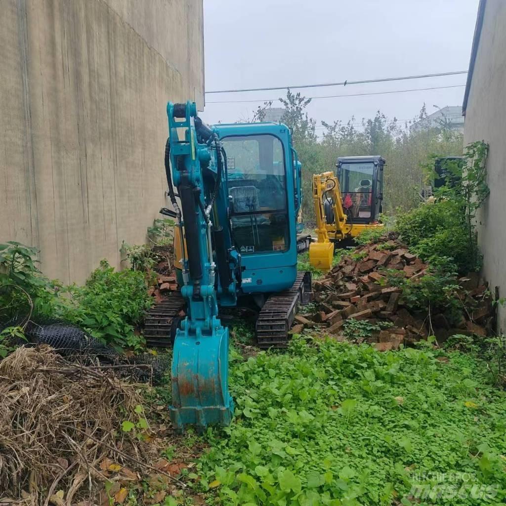 Kubota U 30 小型挖土機/掘鑿機<7t(小型挖掘機)