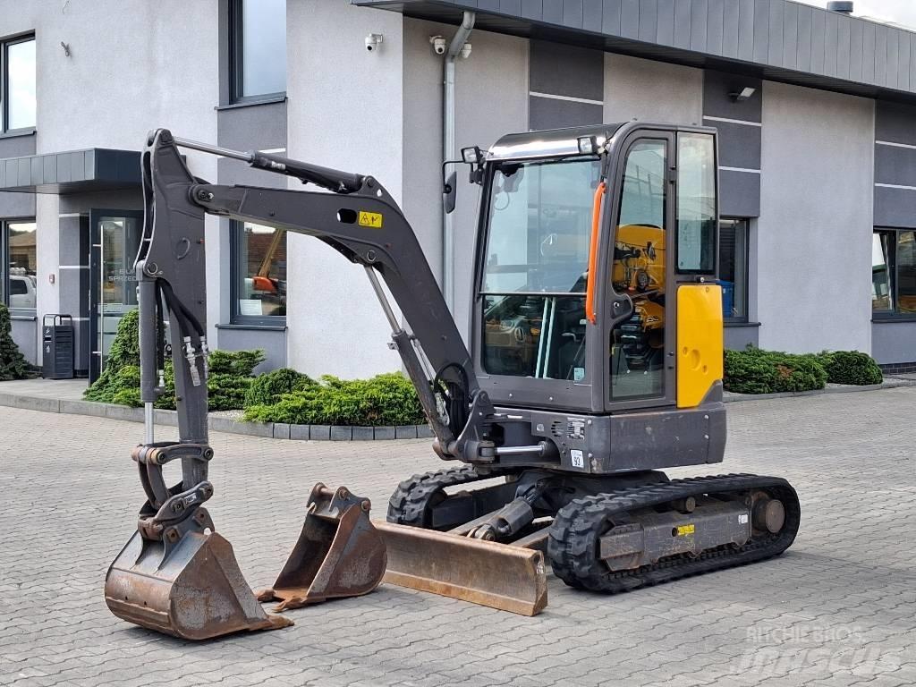 Volvo ECR 25 D 小型挖土機/掘鑿機<7t(小型挖掘機)
