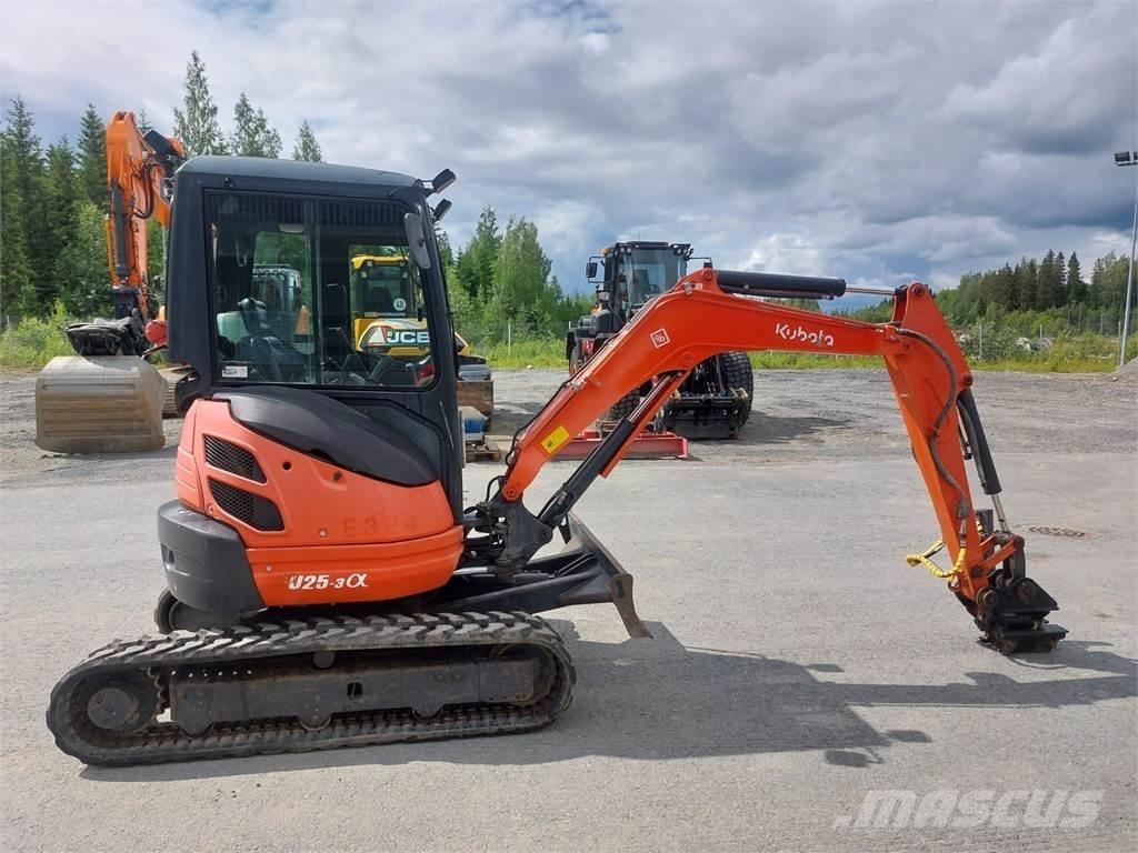 Kubota U25-3 小型挖土機/掘鑿機<7t(小型挖掘機)