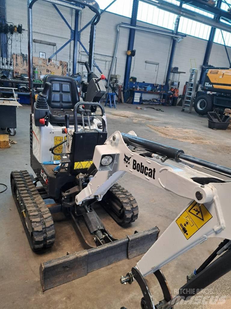 Bobcat E10Z 小型挖土機/掘鑿機<7t(小型挖掘機)