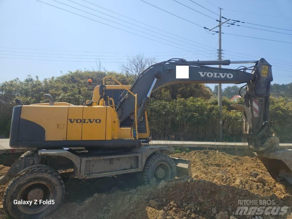 Volvo EW145BP 旋轉式挖土機/掘鑿機/挖掘機