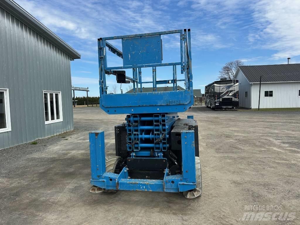 Genie GS 4069 RT 剪式升降機