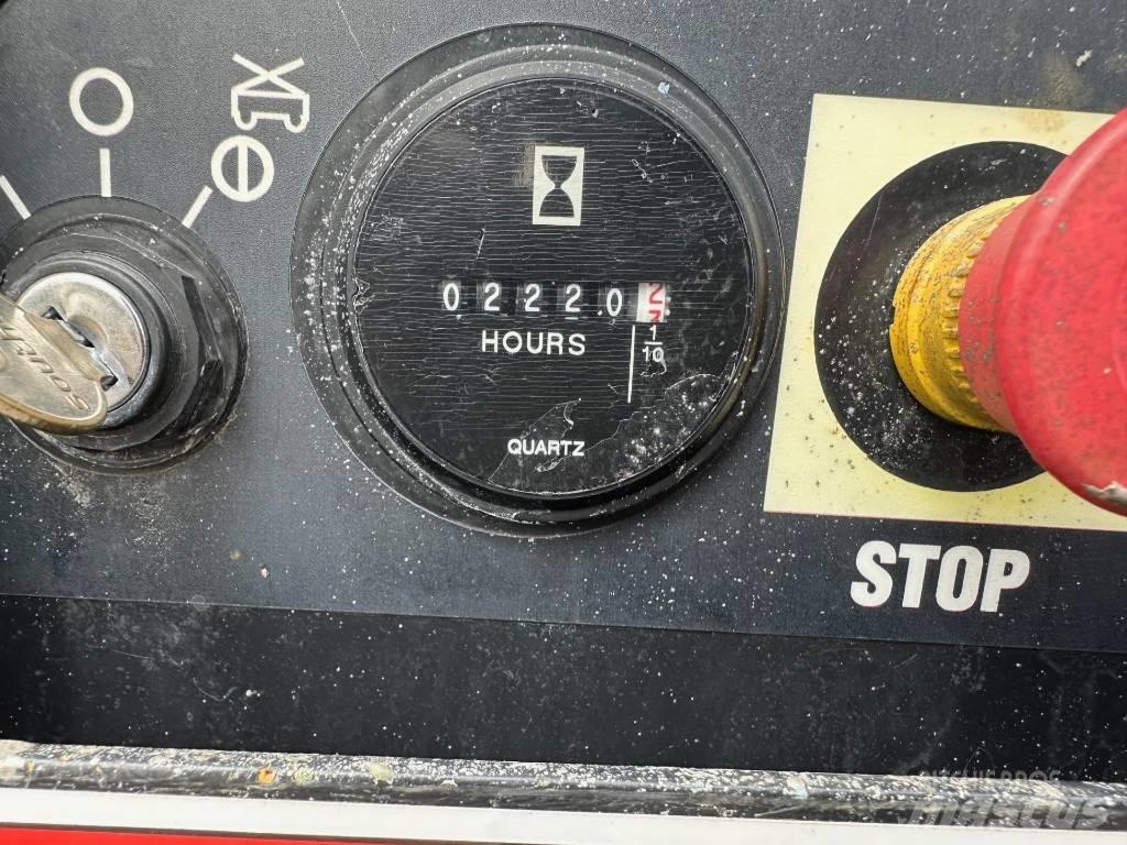 Genie GS 4069 RT 剪式升降機