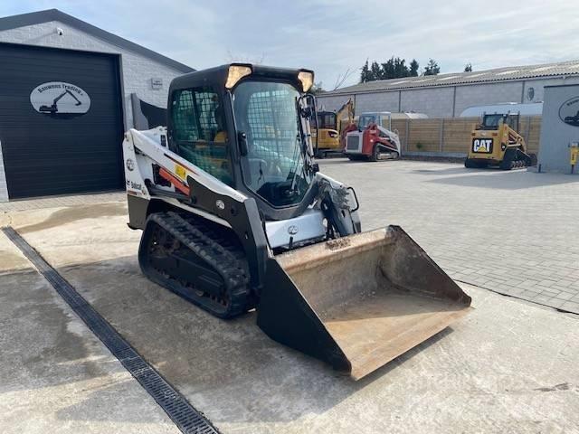 Bobcat T 450 滑移轉向裝載機