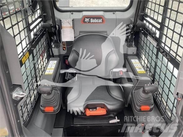 Bobcat T66 滑移轉向裝載機