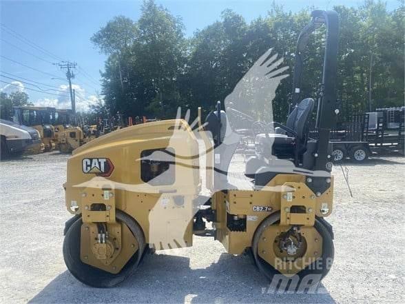 CAT CB2.7 GC 單輪滾壓機