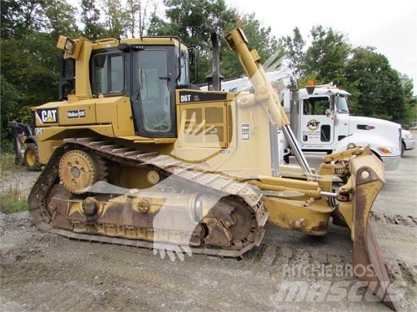 CAT D6T XL 履帶推土機