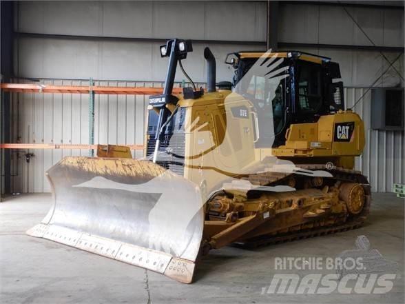 CAT D7E 履帶推土機