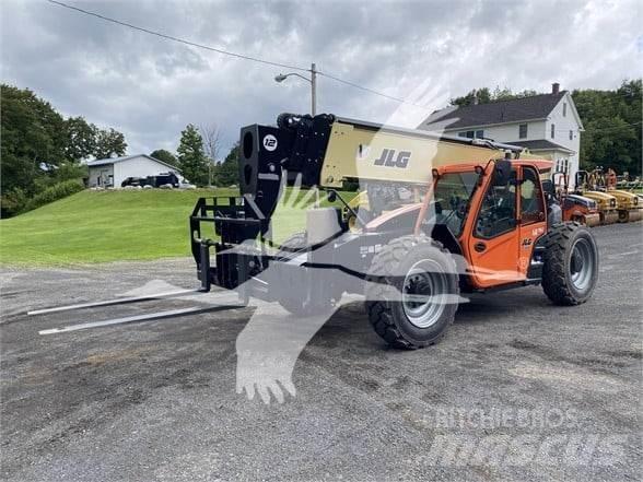 JLG 1255 伸縮臂操作車