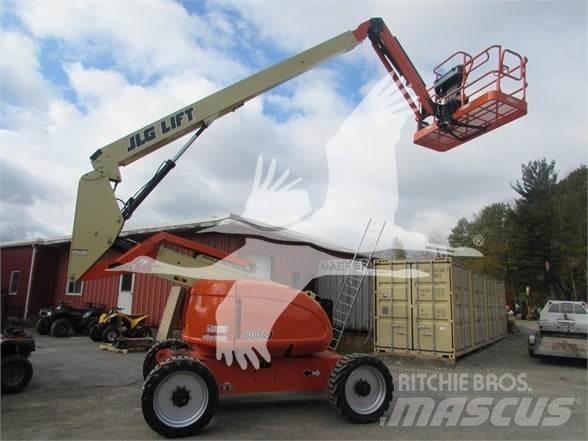 JLG 600AJ 曲臂高空作業車