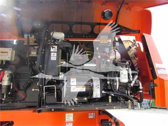 JLG 600S 伸縮臂高空作業車