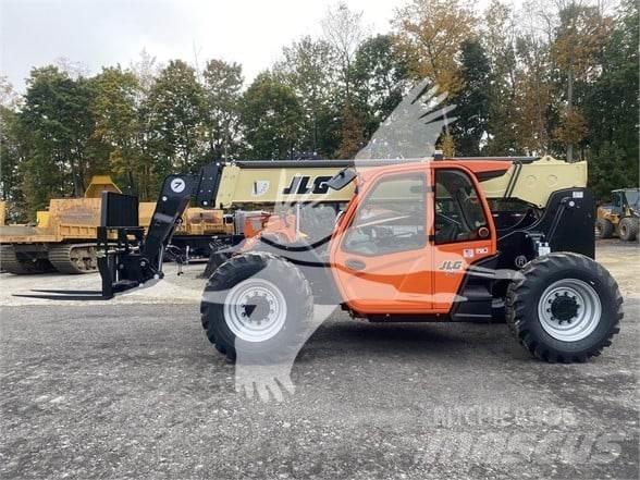 JLG 742 伸縮臂操作車