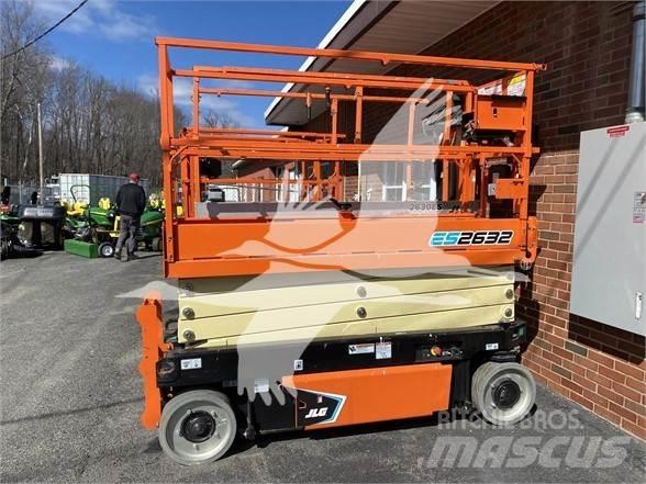 JLG ES2632 剪式升降機