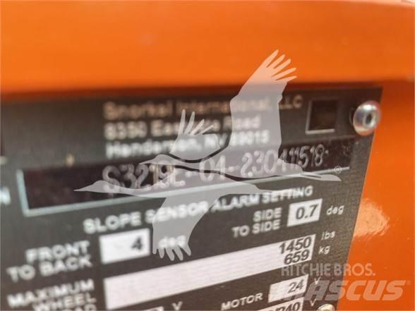 Snorkel S3219E 剪式升降機