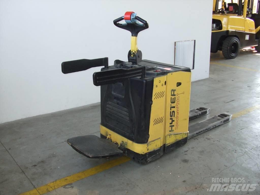 Hyster P2.0S 平台型低架升降機