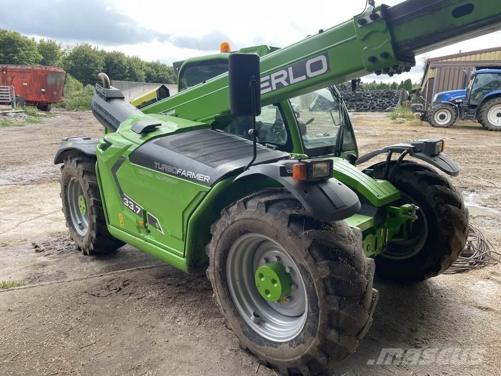 Merlo Tf33.7 115 農業用伸縮臂裝載機