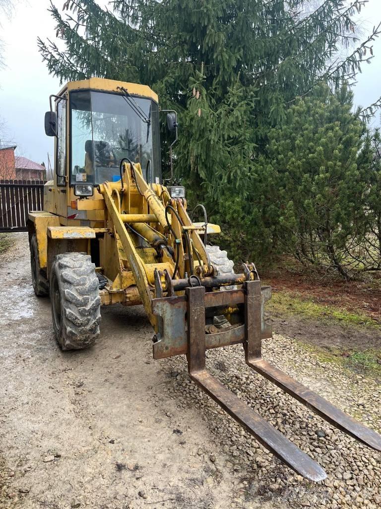 Schaeff SKL 831 輪胎式裝載機