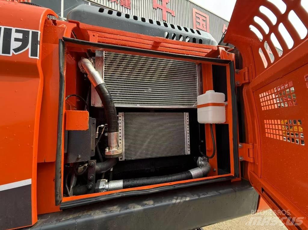 Doosan DX 225 LCA 履帶式 挖土機/掘鑿機/挖掘機