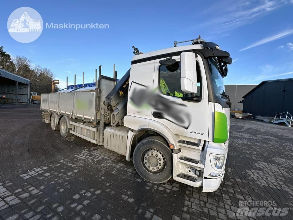 Mercedes-Benz 2543 起重機卡車