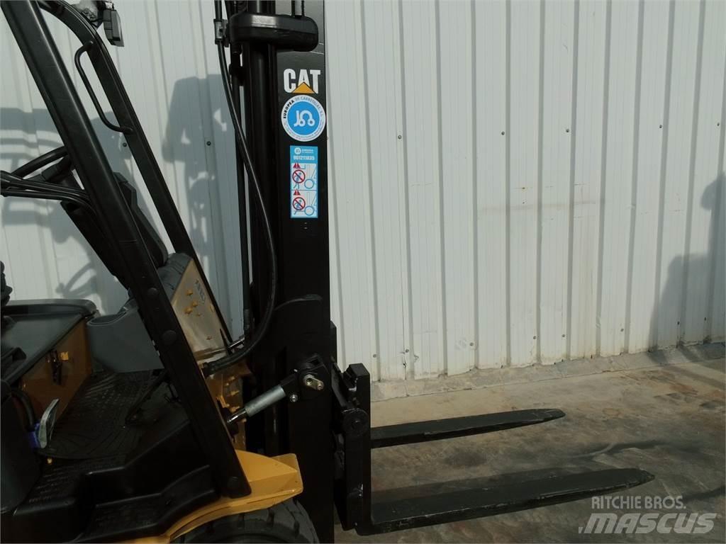 CAT EP20NT MC 電動堆高機
