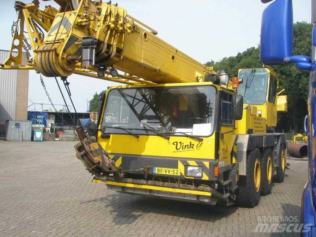 Liebherr LTM1040 全路面起重機/吊車
