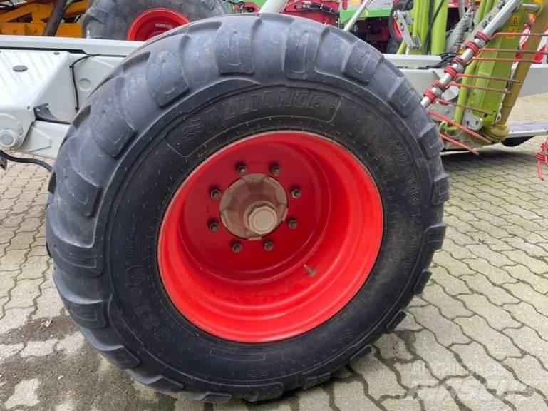 CLAAS Liner 3600 收割列行機(撒布機)