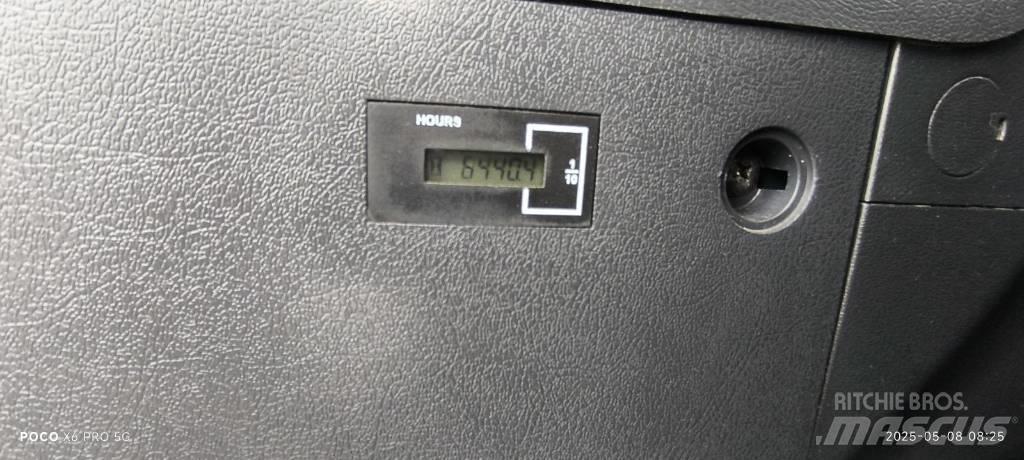Hyundai HW 140 旋轉式挖土機/掘鑿機/挖掘機
