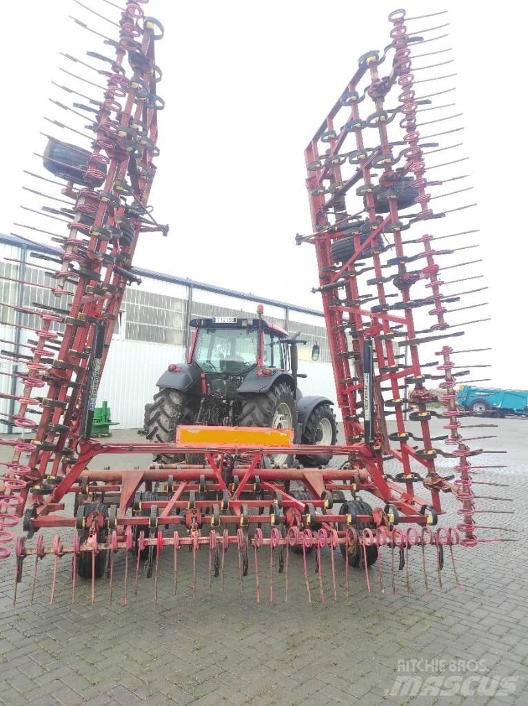 Väderstad NZ 中耕管理機
